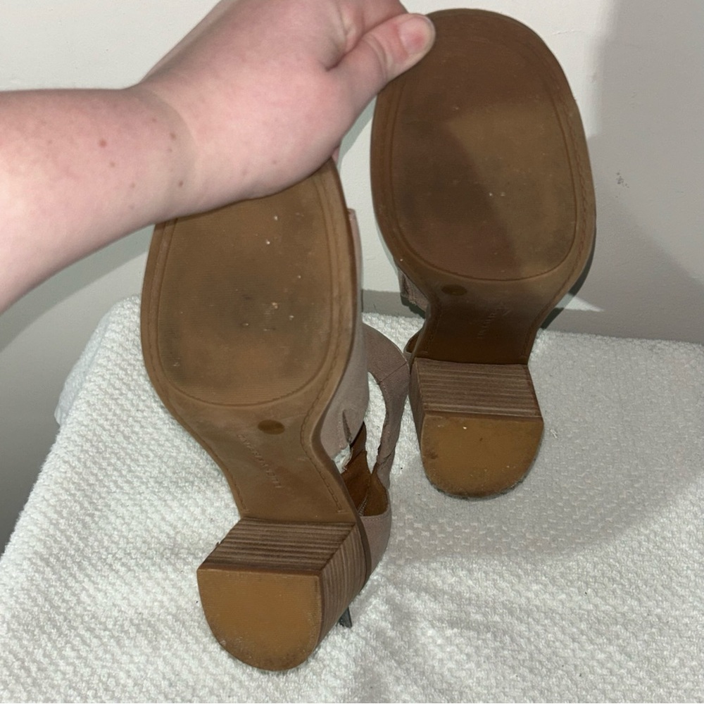 Lucky Brand Elegant Tan Women's Shoes - Picture 4 of 15